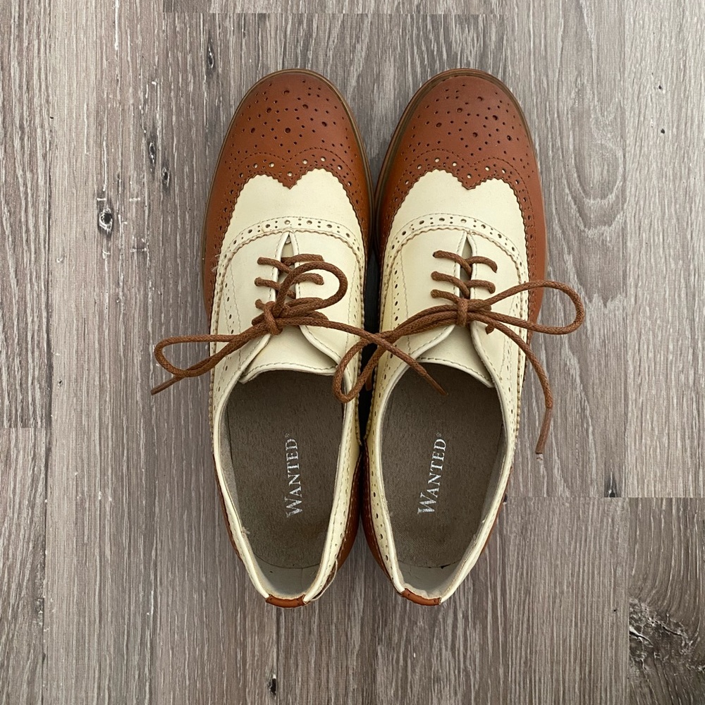 NWOT • Wanted Oxfords